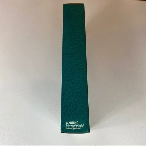 NEW Victorian Elegance Barbie Special Edition - Picture 9 of 12